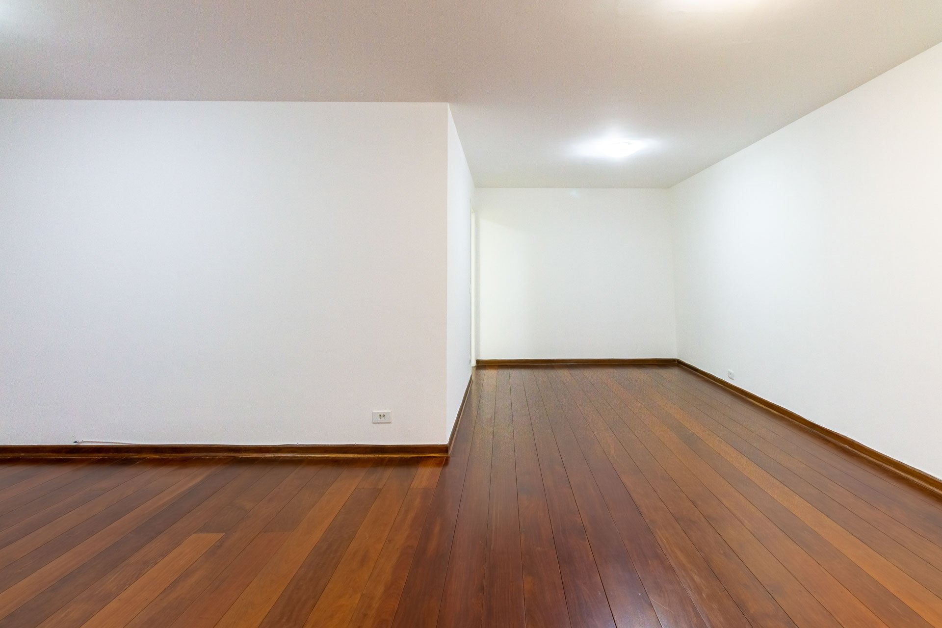Apartamento para Venda por R$990.000,00 com 136m², 3 dormitórios e 1 vaga - Vila clementino, São paulo / SP